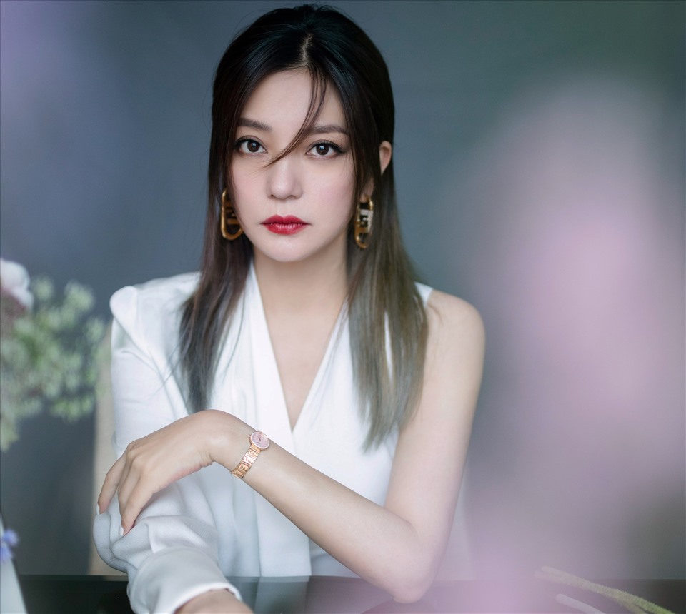 trieu vy lan dau tai xuat sau 1 nam bi cam song3 trieu vy lan dau tai xuat sau 1 nam bi cam song3