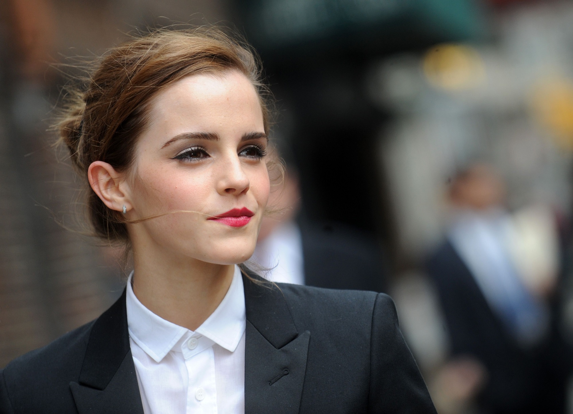 emma watson khoe dang san chac goi cam du da qua tuoi 30 3 emma watson khoe dang san chac goi cam du da qua tuoi 30 3