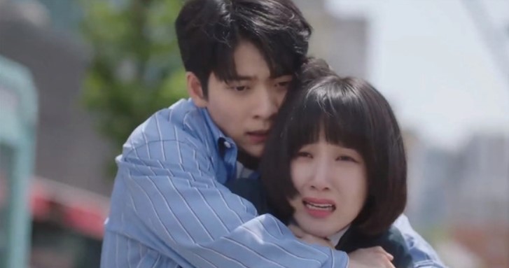 canh hen ho tinh be binh gay chu y trong nu luat su ky la woo young woo2 canh hen ho tinh be binh gay chu y trong nu luat su ky la woo young woo2