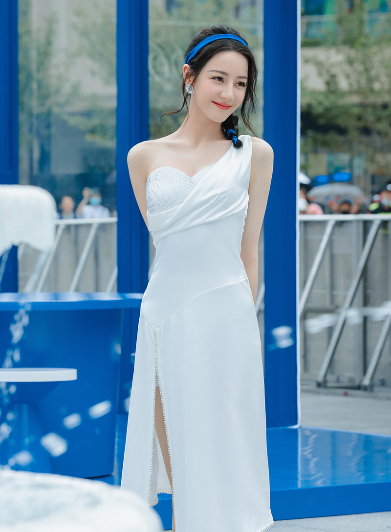 tin tuc sao hoa ngu moi nhat ngay 11 8 2022 dich le nhiet ba thang kien vu bi don ban dam1