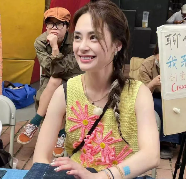 tin tuc sao hoa ngu moi nhat ngay 23 8 2022 lam chi dinh xuat vien phuc hoi tot sau phau thuat3