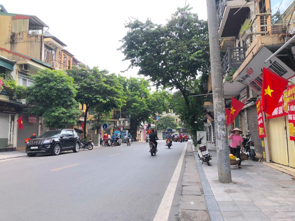 duong pho ha noi vang ve binh yen trong ngay quoc khanh 2 9 4