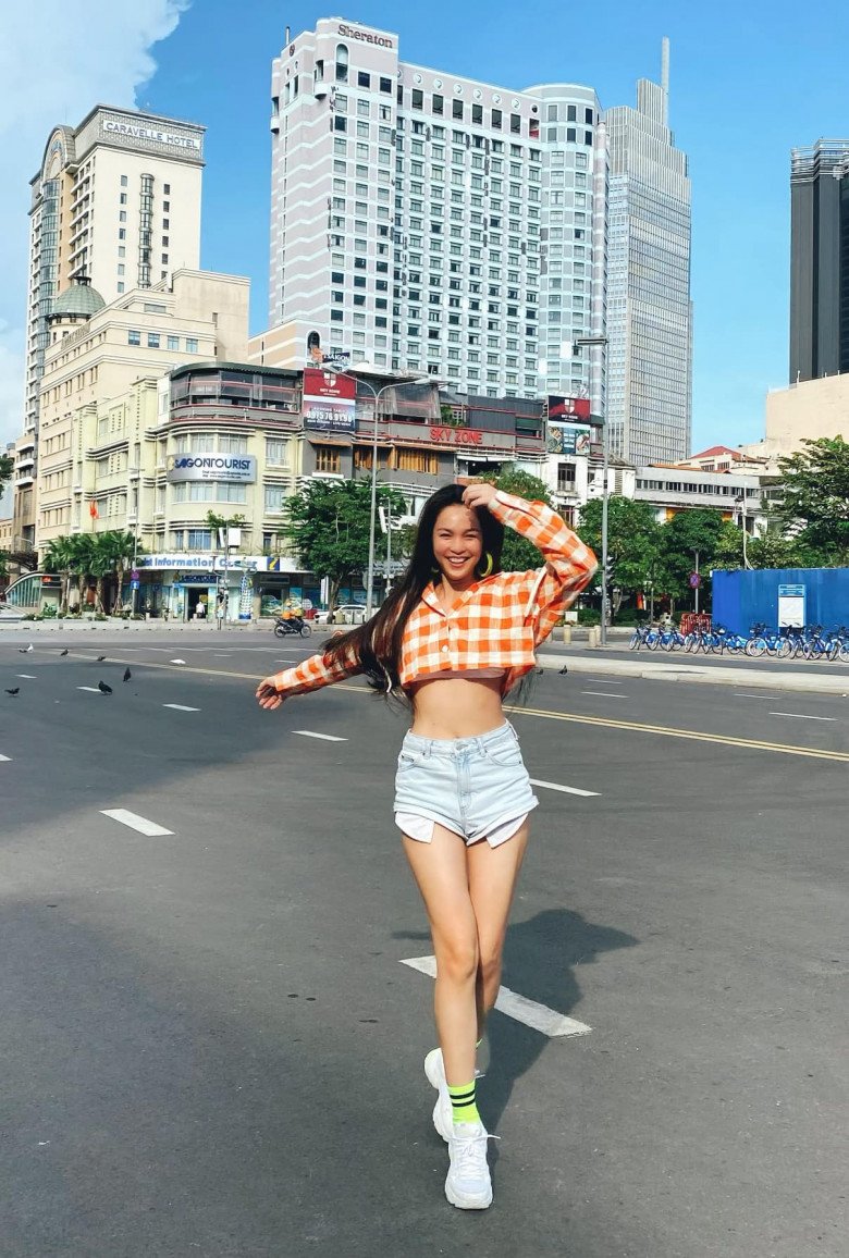 hien thuc chuong phong cach tre trung sanh dieu khong kem co gai tuoi teen3