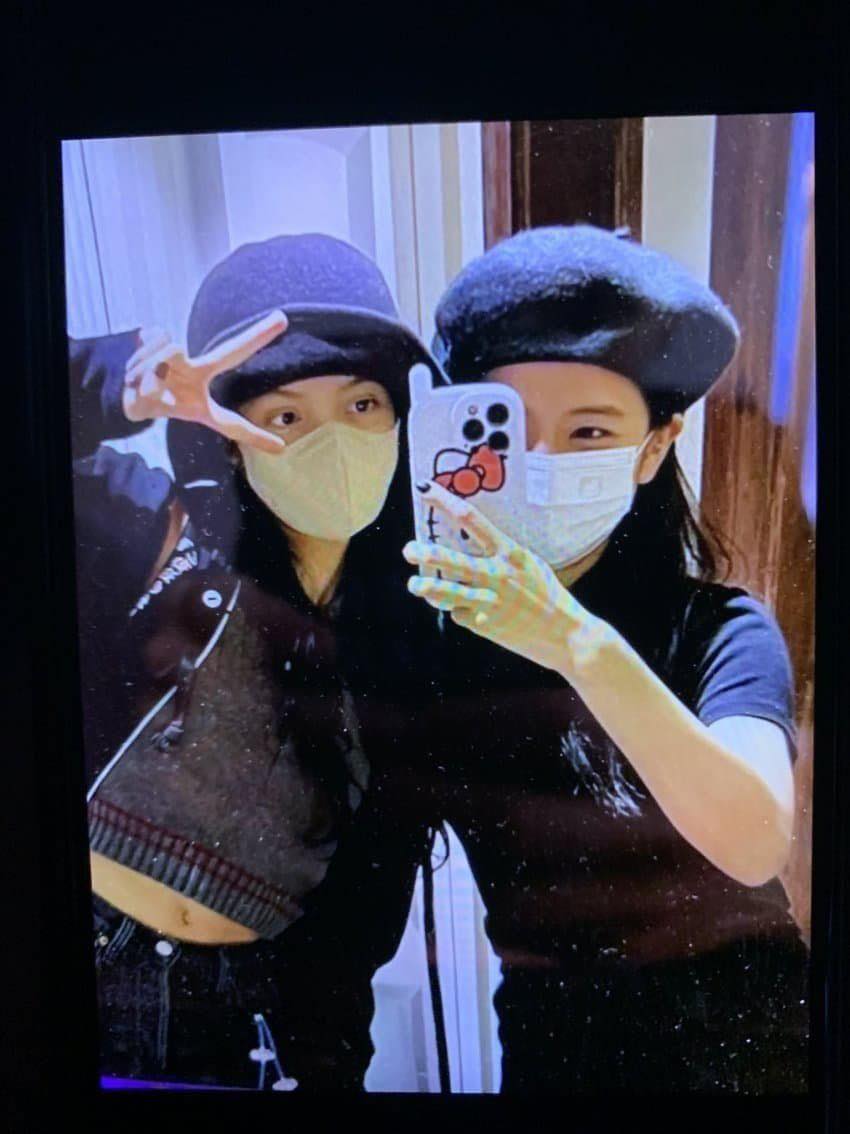 nghi van blackpink bi hacker tan cong dien thoai fan lo lang vi cach xu ly cua cong ty2 nghi van blackpink bi hacker tan cong dien thoai fan lo lang vi cach xu ly cua cong ty2
