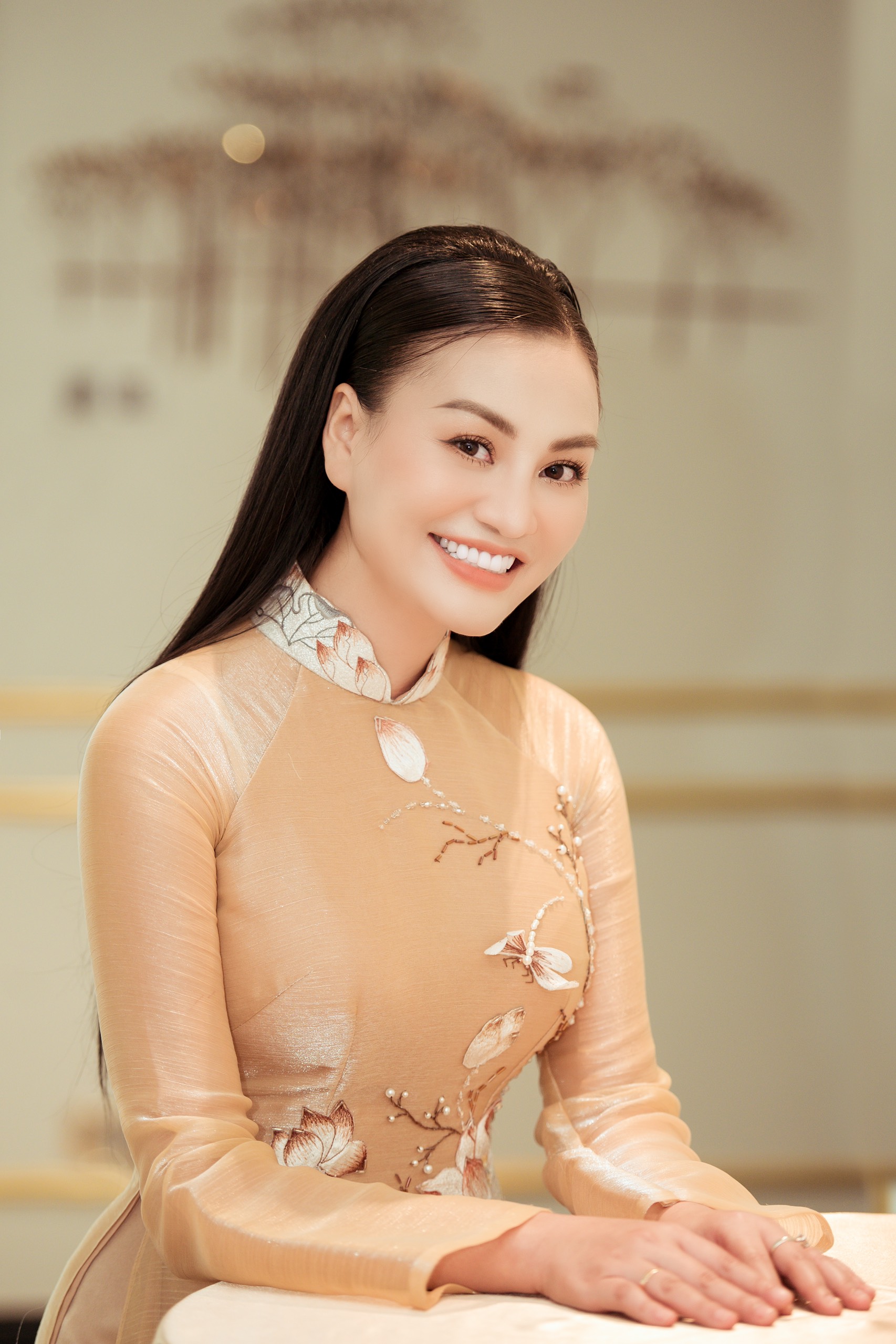 hoa hau doanh nhan viet nam quoc te 2022 doi lich chung ket sang thang 104 hoa hau doanh nhan viet nam quoc te 2022 doi lich chung ket sang thang 104