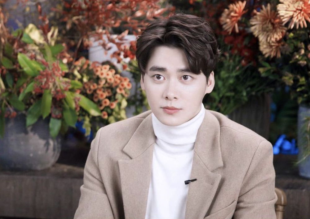 ly dich phong xin loi fan ham mo sau be boi mua dam3