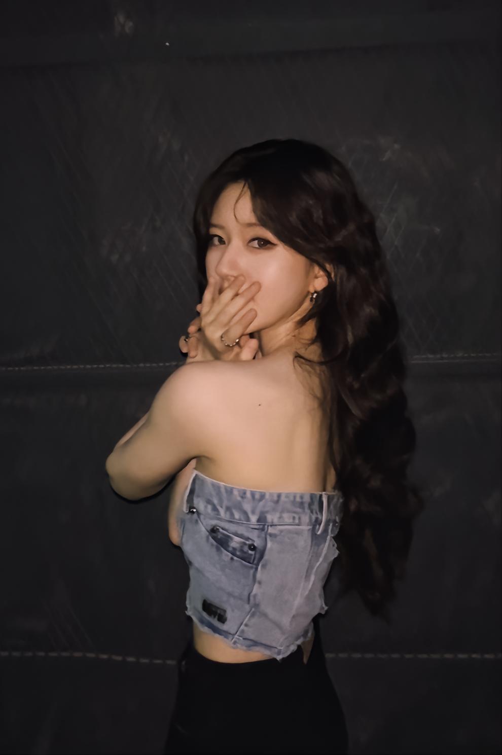 tin tuc sao hoa ngu moi nhat ngay 30 9 2022 trieu lo tu gay sot voi ve dep truong thanh sexy2