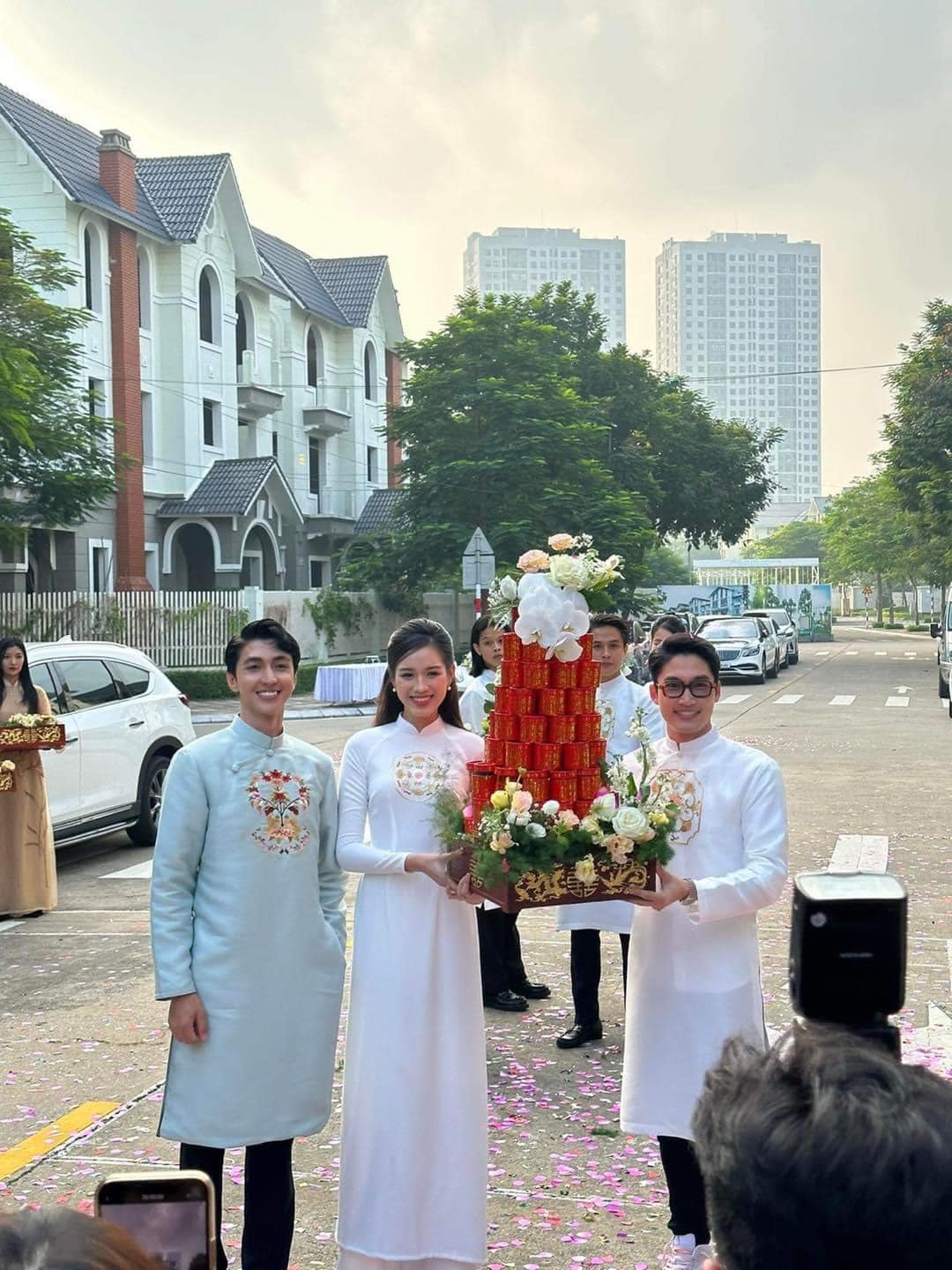 binh an phuong nga to chuc le an hoi dan phu dau khoe nhan sac an tuong3 binh an phuong nga to chuc le an hoi dan phu dau khoe nhan sac an tuong3