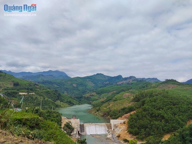 quang ngai sat lo thuy dien ka tinh nghi vui lap mot to may2 quang ngai sat lo thuy dien ka tinh nghi vui lap mot to may2
