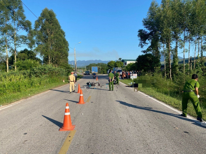tin tuc tai nan giao thong moi ngay 13 10 2022 o to lao vao dam tang nhieu nguoi bi thuong dspl 2 tin tuc tai nan giao thong moi ngay 13 10 2022 o to lao vao dam tang nhieu nguoi bi thuong dspl 2