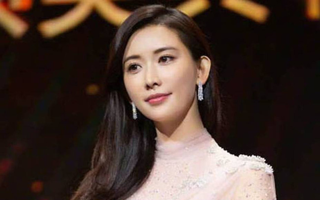 tin tuc sao hoa ngu moi nhat ngay 18 10 2022 huynh tong trach bi thuong khi dang quay phim2 tin tuc sao hoa ngu moi nhat ngay 18 10 2022 huynh tong trach bi thuong khi dang quay phim2