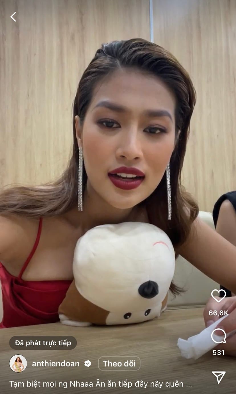 hoa hau thien an livestream sau khi tro ve tu hoa hau hoa binh quoc te 2022 1 hoa hau thien an livestream sau khi tro ve tu hoa hau hoa binh quoc te 2022 1