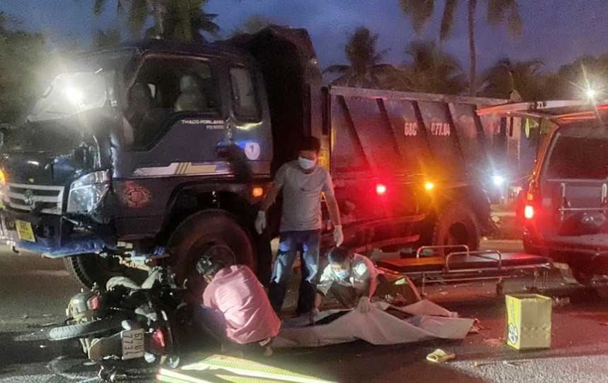tin tuc tai nan giao thong moi ngay 4 11 2022 nguoi dan ong tu vong truoc dau xe ben dspl 1 tin tuc tai nan giao thong moi ngay 4 11 2022 nguoi dan ong tu vong truoc dau xe ben dspl 1