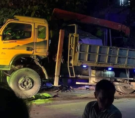 tin tuc tai nan giao thong moi ngay 18 11 3 thanh nien tu vong duoi gam xe cau dspl 1