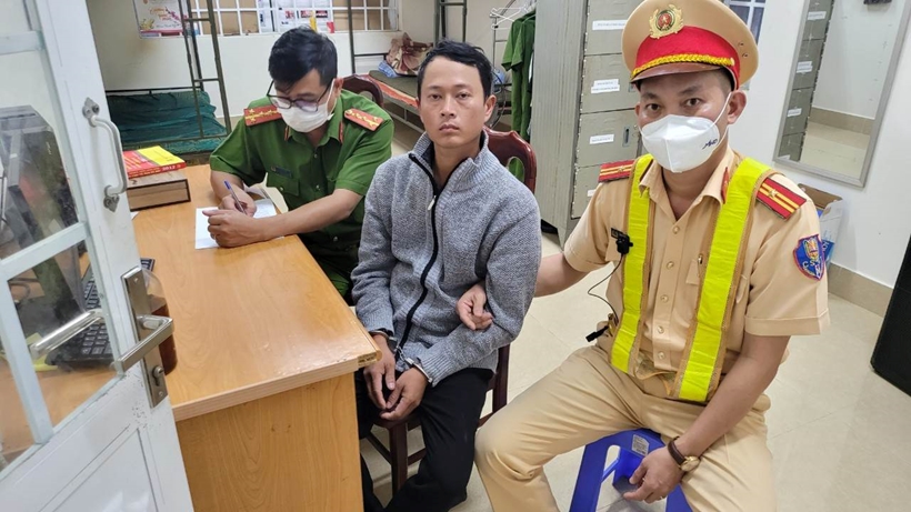 tin tuc phap luat moi ngay 24 11 bat doi tuong hiep dam em gai cung me khac cha dspl tin tuc phap luat moi ngay 24 11 bat doi tuong hiep dam em gai cung me khac cha dspl