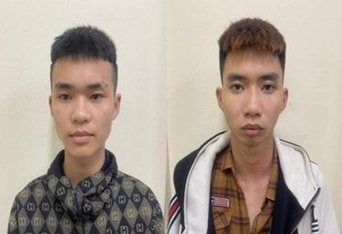 tin tuc phap luat moi ngay 28 11 bat khan cap 2 nam thanh nien tron o gam cau de rinh cuop tai san dspl 1