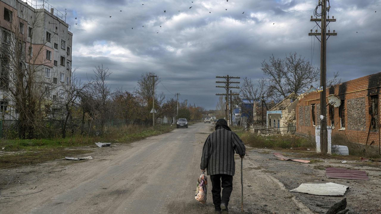 ukraine cao buoc luc luong nga tiep tuc phao kich kherson