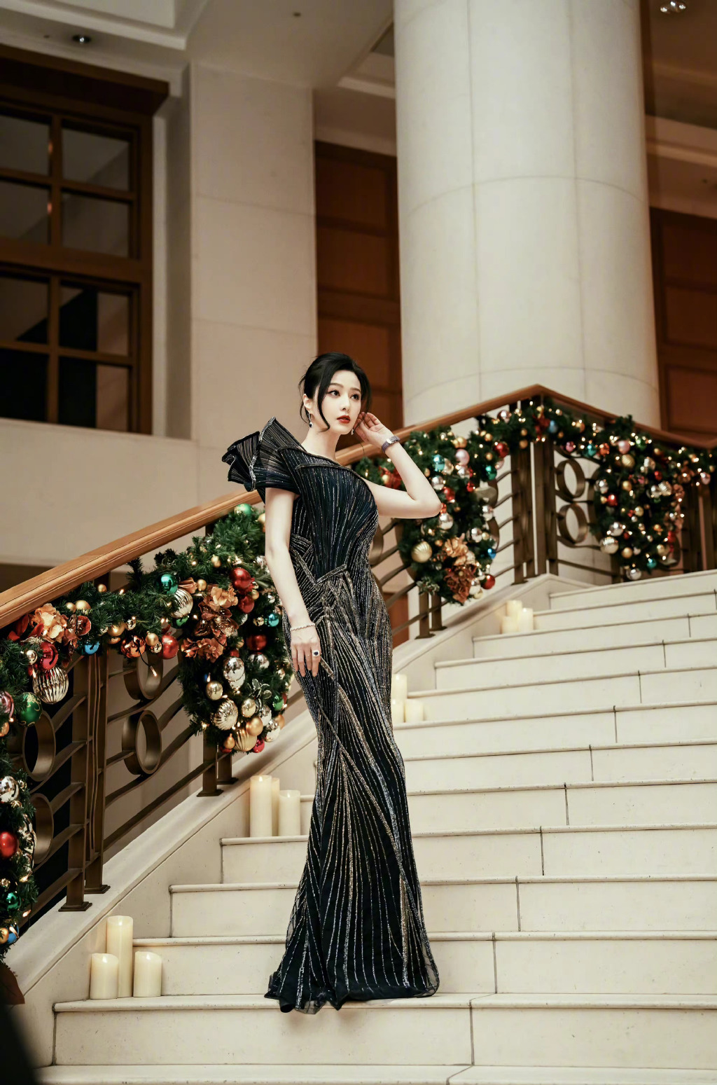 tin tuc sao hoa ngu moi nhat ngay 21 12 2022 pham bang bang nhan con mua loi khen khi du su kien3