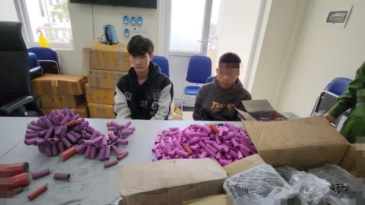 nam thieu nien linh 10 thang tu treo vi san xuat phao no nam thieu nien linh 10 thang tu treo vi san xuat phao no