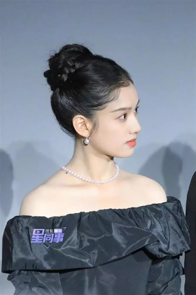 tin tuc sao hoa ngu moi nhat ngay 18 1 2023 nam dien vien vu hai qua doi3 copy tin tuc sao hoa ngu moi nhat ngay 18 1 2023 nam dien vien vu hai qua doi3 copy