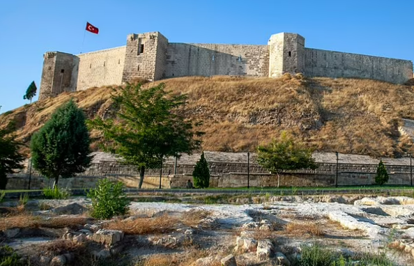 tho nhi ky truoc sau tham kich dong dat suc tan pha dang kinh ngac3