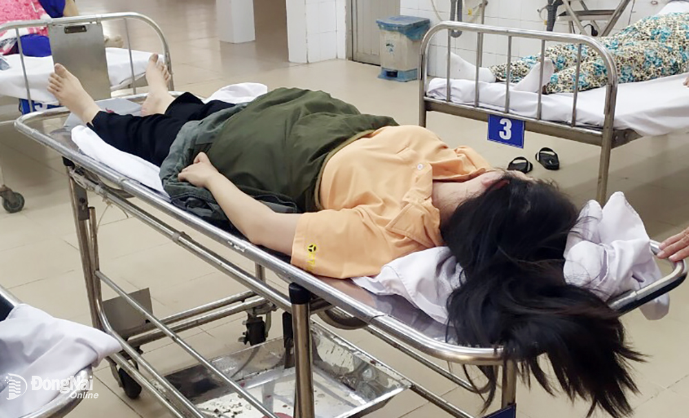 dong nai nu cong nhan bi giam doc nuoc ngoai danh nhap vien dong nai nu cong nhan bi giam doc nuoc ngoai danh nhap vien