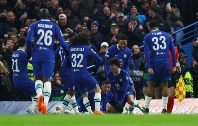 ha guc dortmund 2 chelsea gianh ve vao tu ket champions league2 ha guc dortmund 2 chelsea gianh ve vao tu ket champions league2