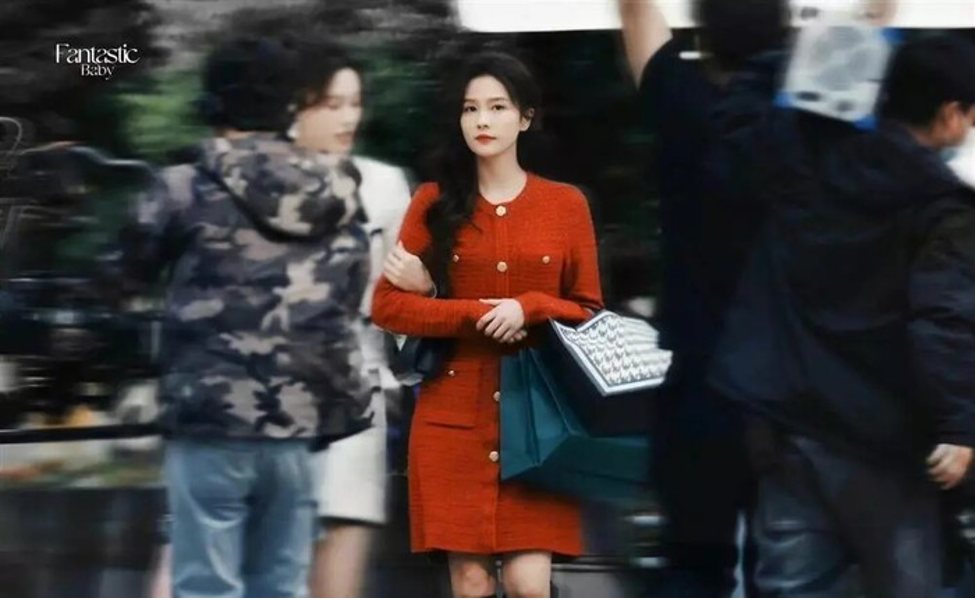 trieu lo tu nhan mua loi khen bach loc bi che tham te anh 1