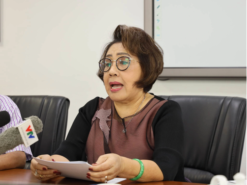 nsnd le thuy bi gia mao hat ca ngoi tinh that bong lai2 nsnd le thuy bi gia mao hat ca ngoi tinh that bong lai2
