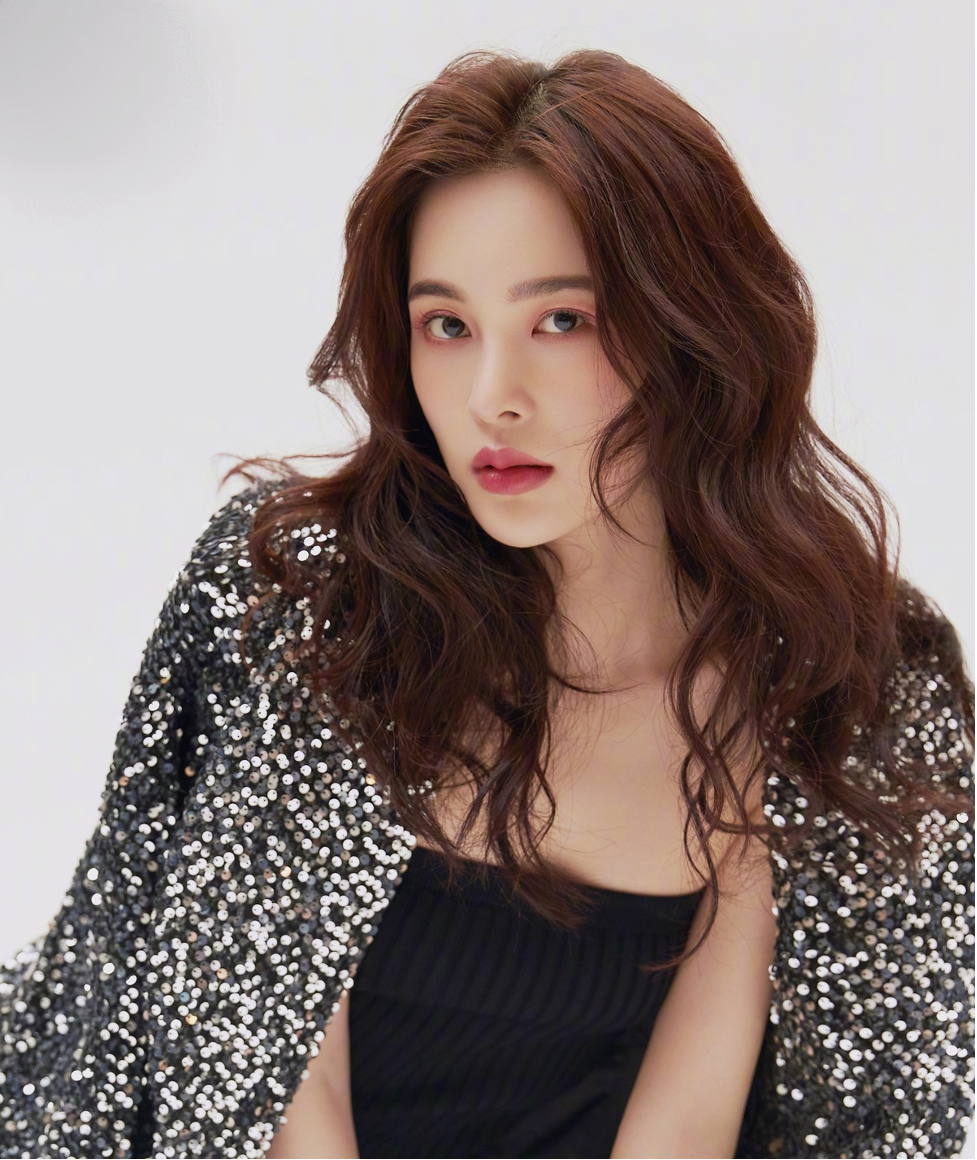 trieu anh tu bi to dua hoi duong mich dich le nhiet ba3 trieu anh tu bi to dua hoi duong mich dich le nhiet ba3