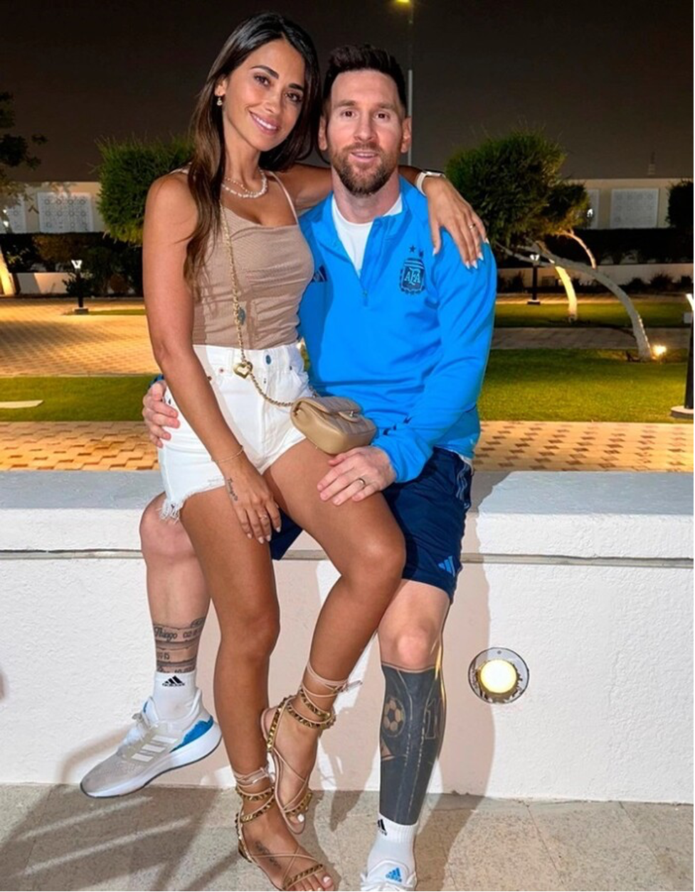 ba xa cua messi ben duyen voi linh vuc nguoi mau nhung rat thanh cong3 ba xa cua messi ben duyen voi linh vuc nguoi mau nhung rat thanh cong3