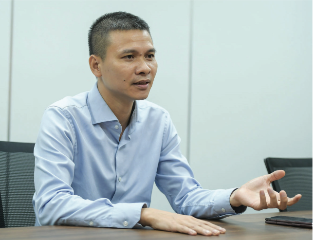 giam doc tu van dau tu chung khoan kis viet nam pham tuyen moi gioi chung khoan trong nhung con song da lang 1