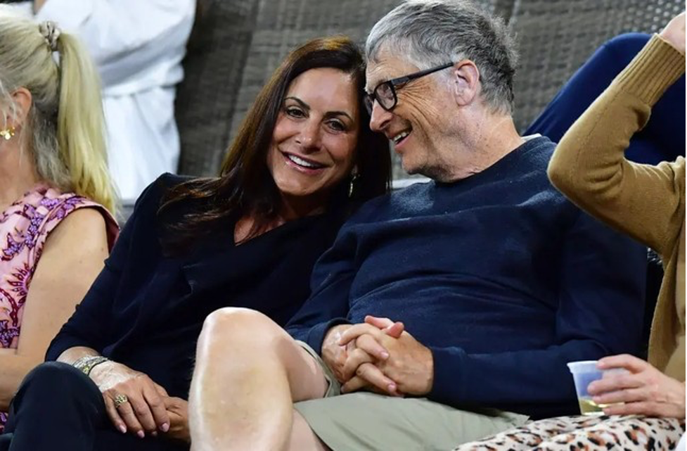 ty phu bill gates hen ho sau hai nam ly di1