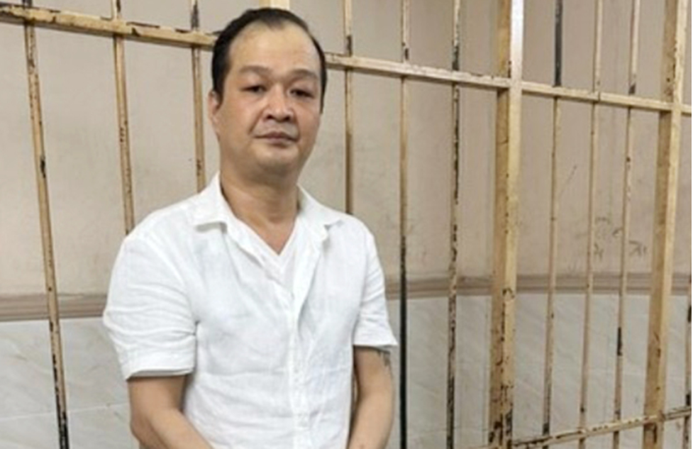 cuu nhan vien tin dung ngan hang lua dao hang ty dong da bi bat2