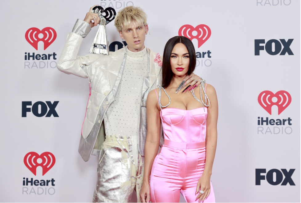 sophie lloyd len tieng truoc tin don ngoai tinh voi ban trai megan fox 1 sophie lloyd len tieng truoc tin don ngoai tinh voi ban trai megan fox 1