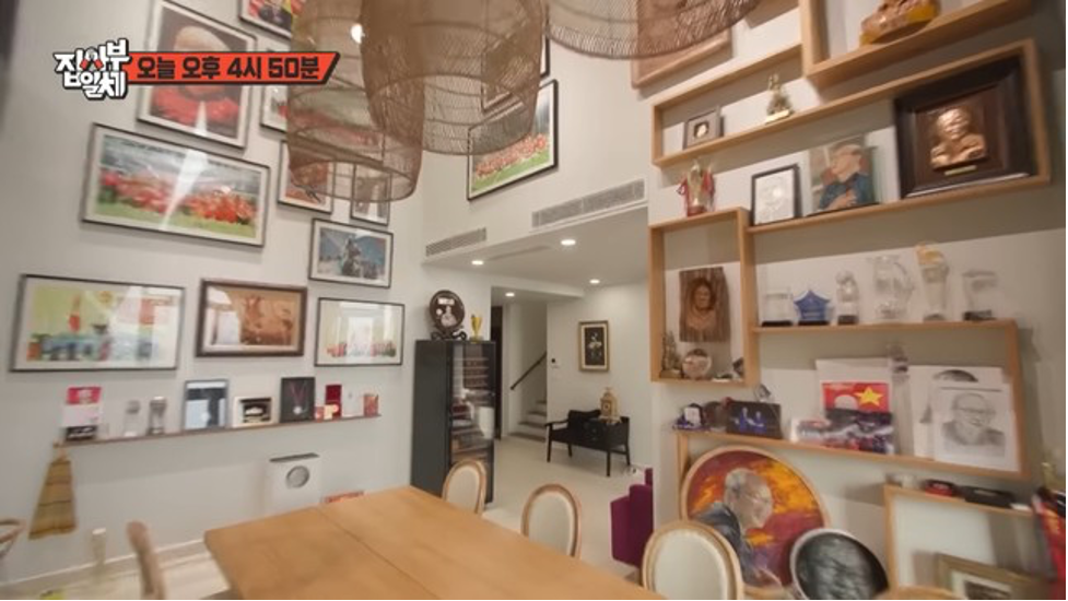 kham pha can penthouse cua hlv park hang seo tai viet nam2 kham pha can penthouse cua hlv park hang seo tai viet nam2