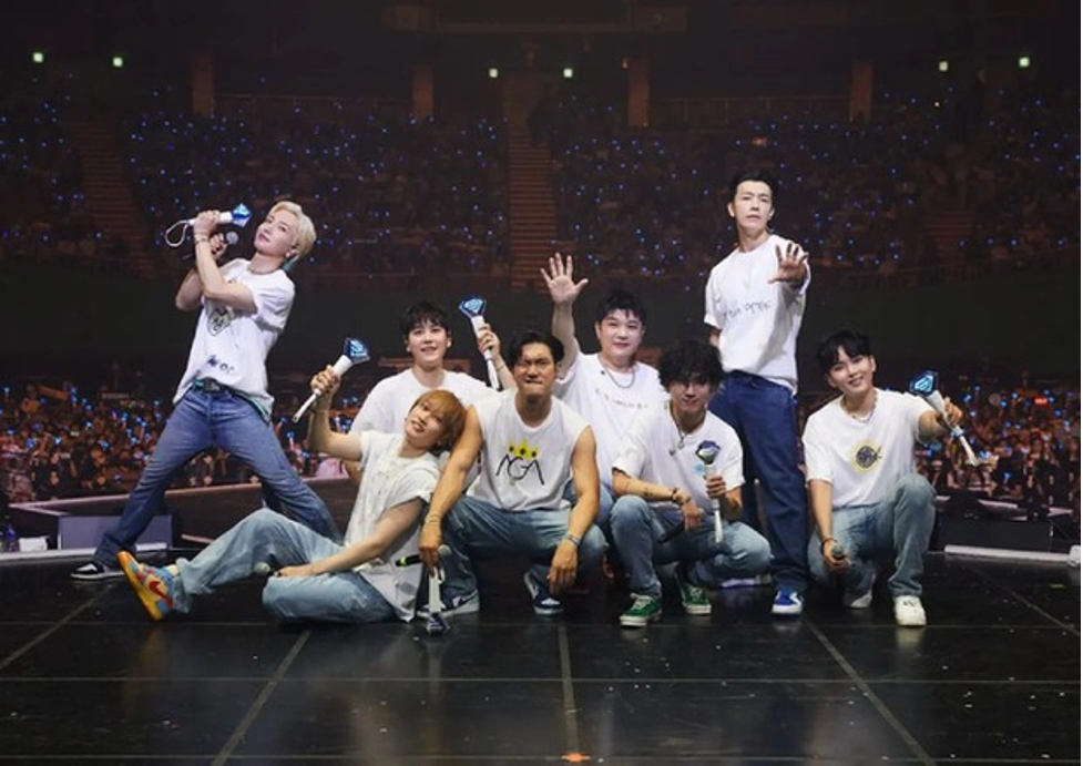 thanh vien super junior bat ngo 22danh up22 toi tphcm luc nua dem1 thanh vien super junior bat ngo 22danh up22 toi tphcm luc nua dem1