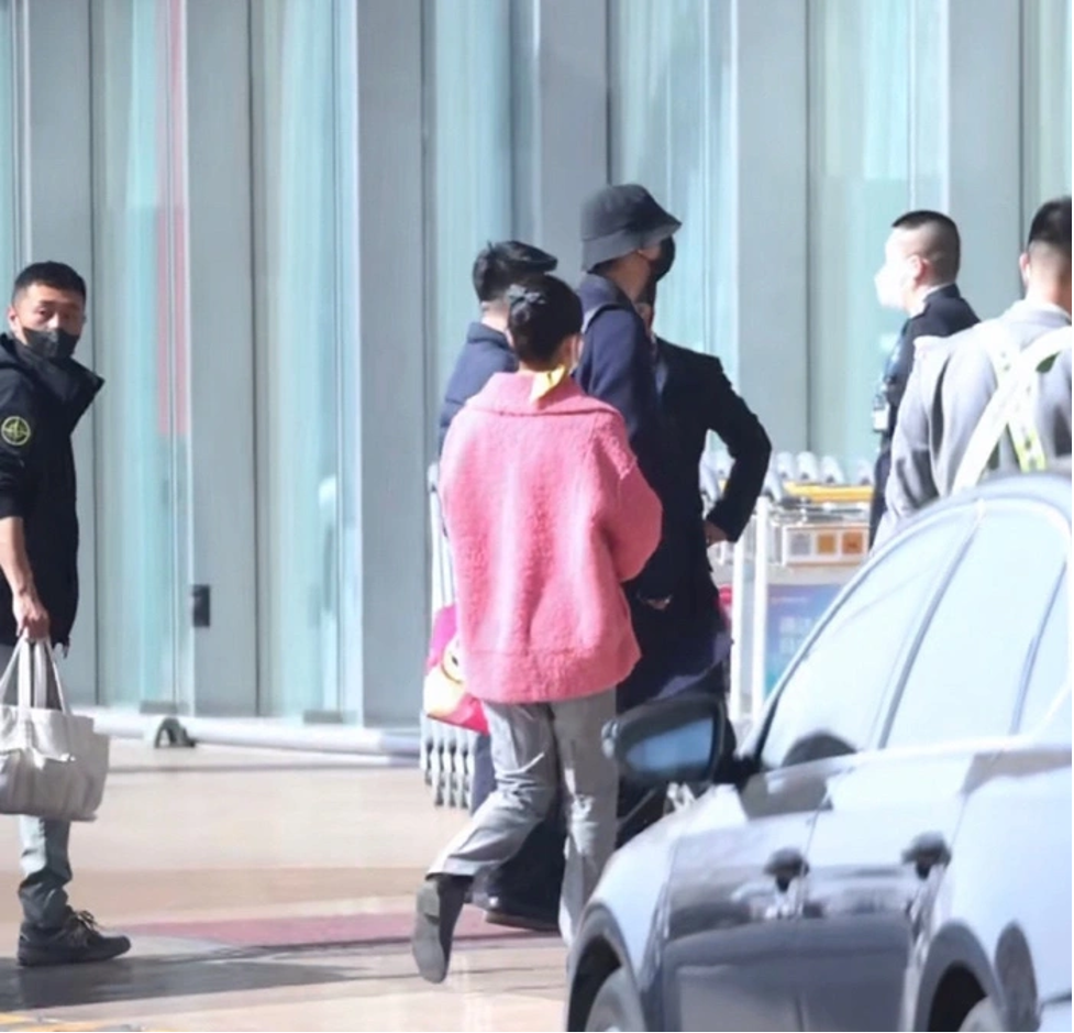tran phi vu nhan chi trich khi voi vang lo dien sau scandal 22anh nong223 tran phi vu nhan chi trich khi voi vang lo dien sau scandal 22anh nong223