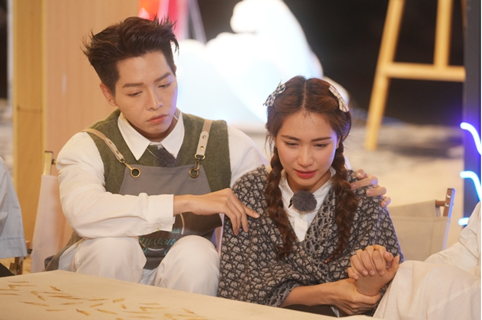 hoa minzy 22em chua bao gio gap phai mot tinh trang nhu the nay trong cuoc doi221 hoa minzy 22em chua bao gio gap phai mot tinh trang nhu the nay trong cuoc doi221