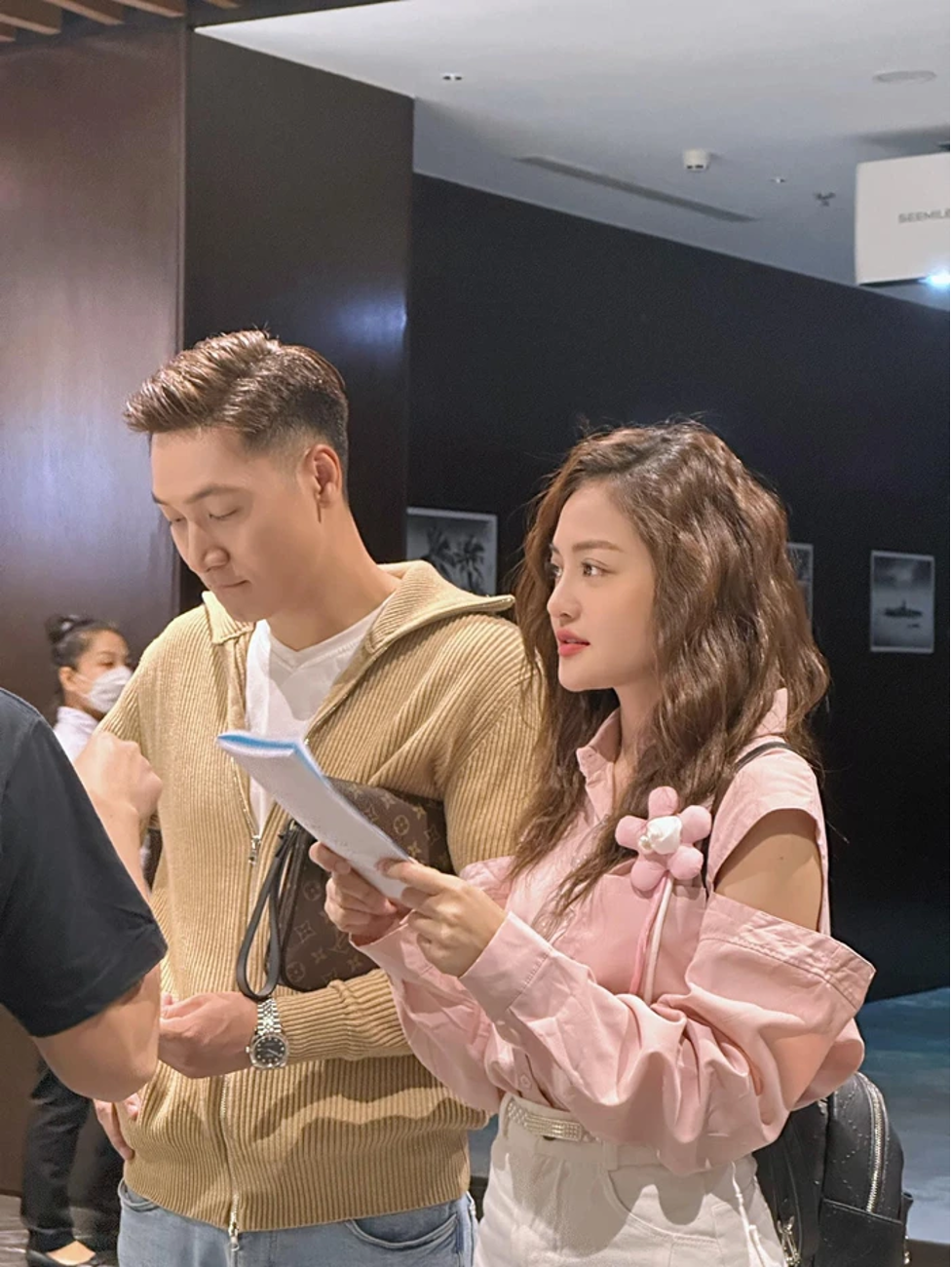 dung noi khi yeu sap dong may thuy anh chia se dieu dac biet ve ten phim1 dung noi khi yeu sap dong may thuy anh chia se dieu dac biet ve ten phim1