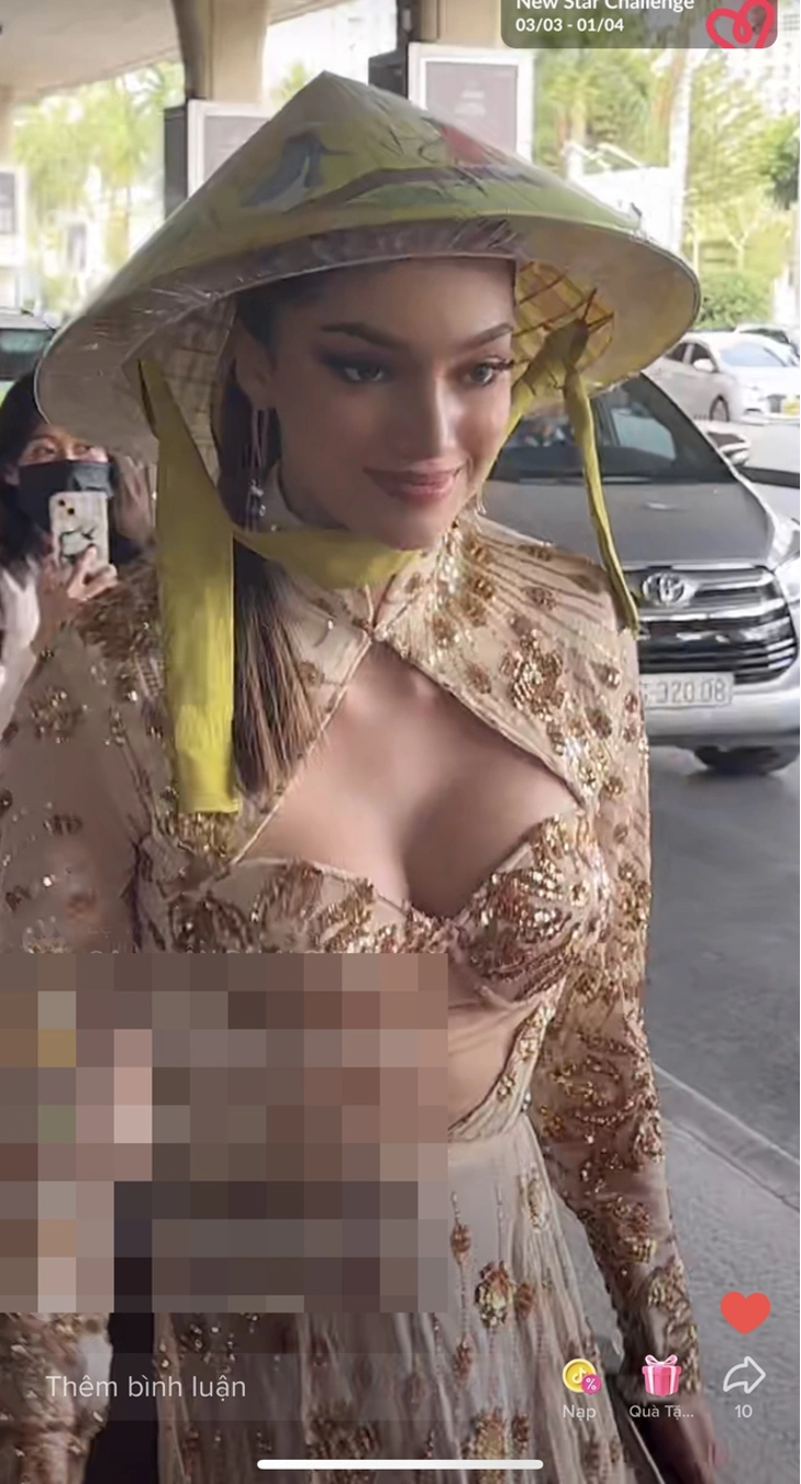 xon xao hinh anh nguoi dep mac ao dai ho hang khi den viet nam cung ong nawat2 xon xao hinh anh nguoi dep mac ao dai ho hang khi den viet nam cung ong nawat2