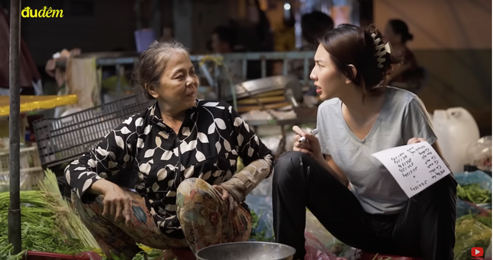 ban rau lo nhu hoa hau thuy tien trong du dem so ho la cho khach them hanh1 ban rau lo nhu hoa hau thuy tien trong du dem so ho la cho khach them hanh1