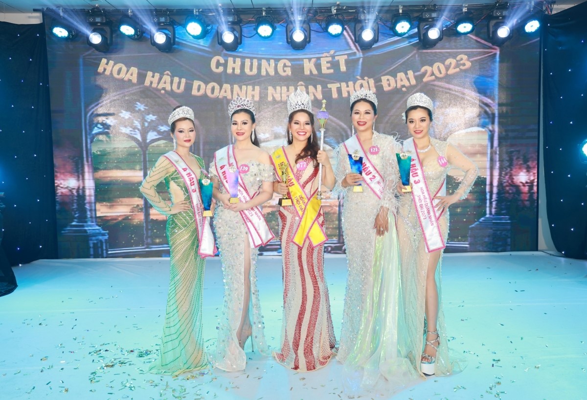 doanh nhan le thi tha m tan hoa hau doanh nhan tho i da i 20231 doanh nhan le thi tha m tan hoa hau doanh nhan tho i da i 20231