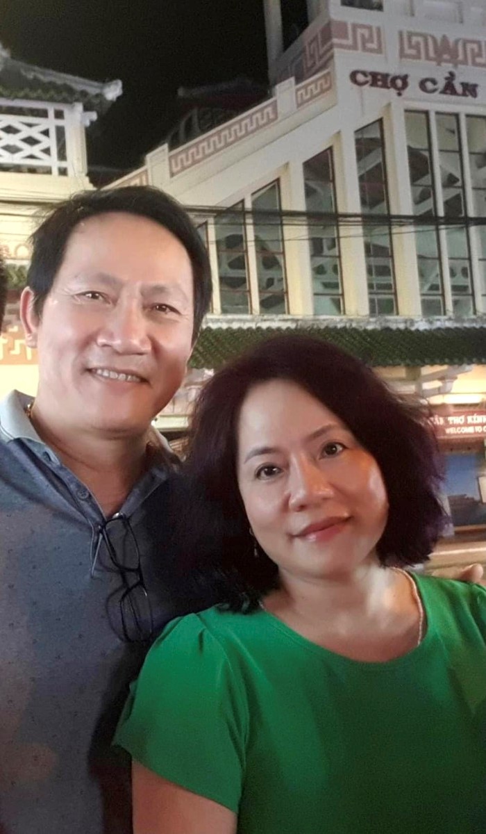 nsut hoang hai cuoc doi van dep sao tung nho ban dua vo di de nsut hoang hai cuoc doi van dep sao tung nho ban dua vo di de