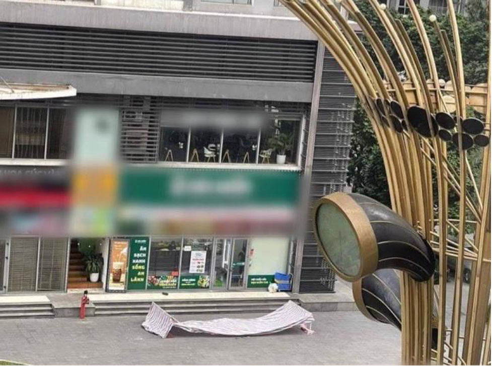 nghe an be gai 5 tuoi roi tu tang 10 xuong dat tu vong1