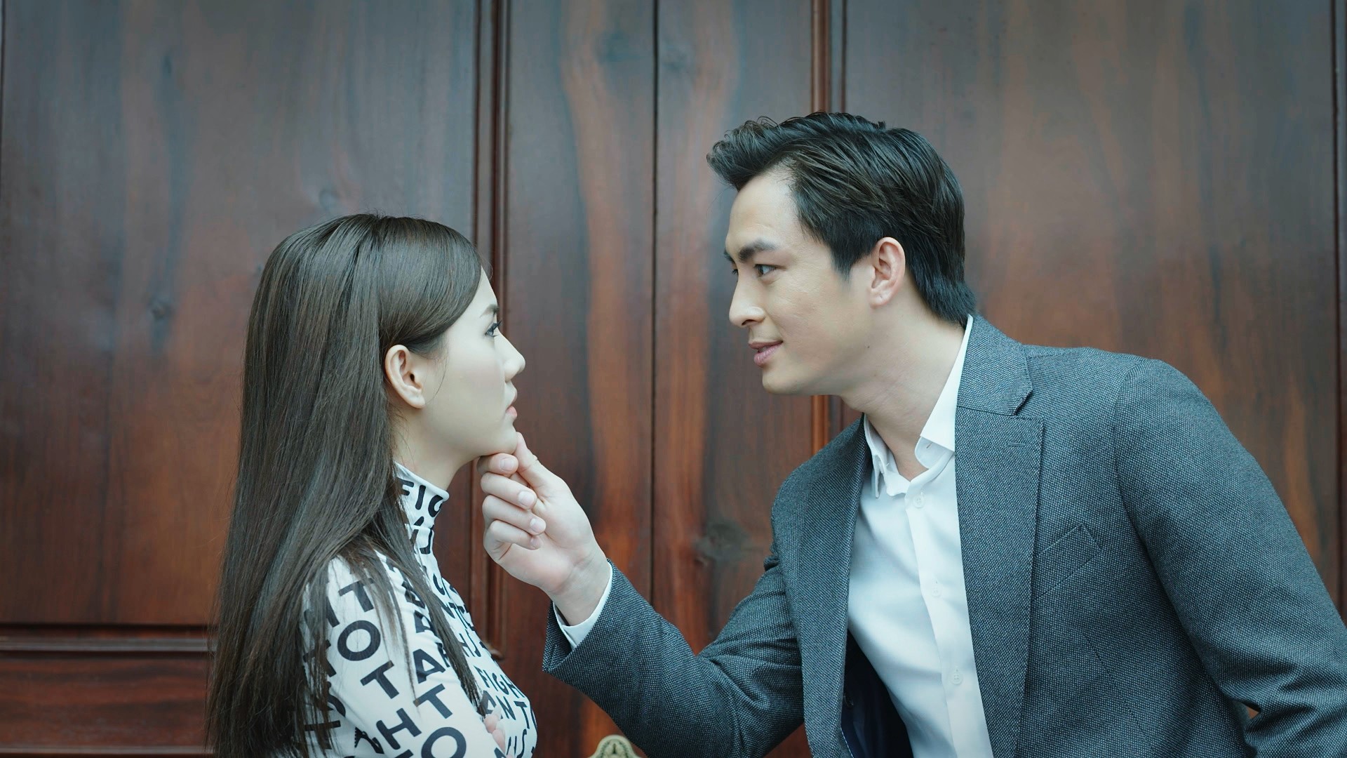 lanh thanh tiet lo dieu tham kin trong luc dong canh nong