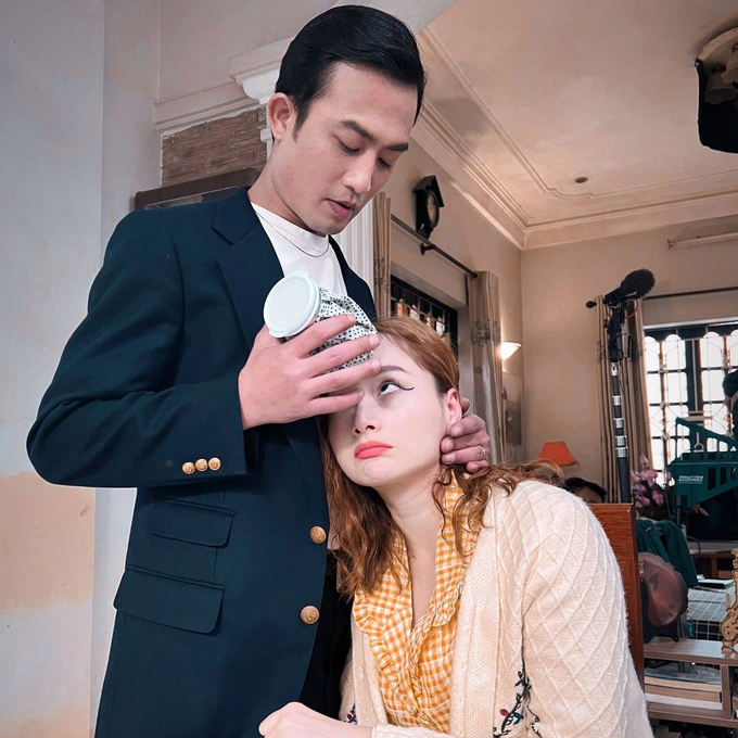 hinh anh hau truong hai huoc chua tung duoc cong bo cua phim gia dinh minh vui bat thinh linh 2 hinh anh hau truong hai huoc chua tung duoc cong bo cua phim gia dinh minh vui bat thinh linh 2