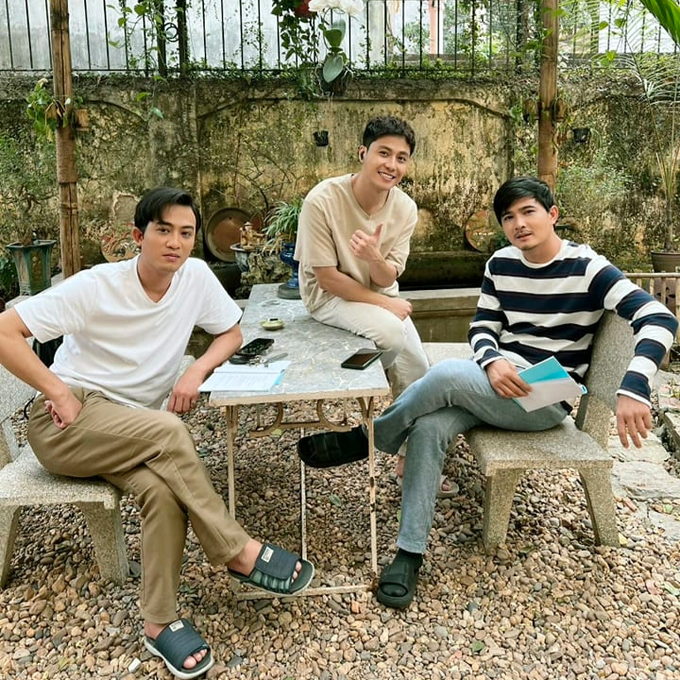 hinh anh hau truong hai huoc chua tung duoc cong bo cua phim gia dinh minh vui bat thinh linh 3 hinh anh hau truong hai huoc chua tung duoc cong bo cua phim gia dinh minh vui bat thinh linh 3