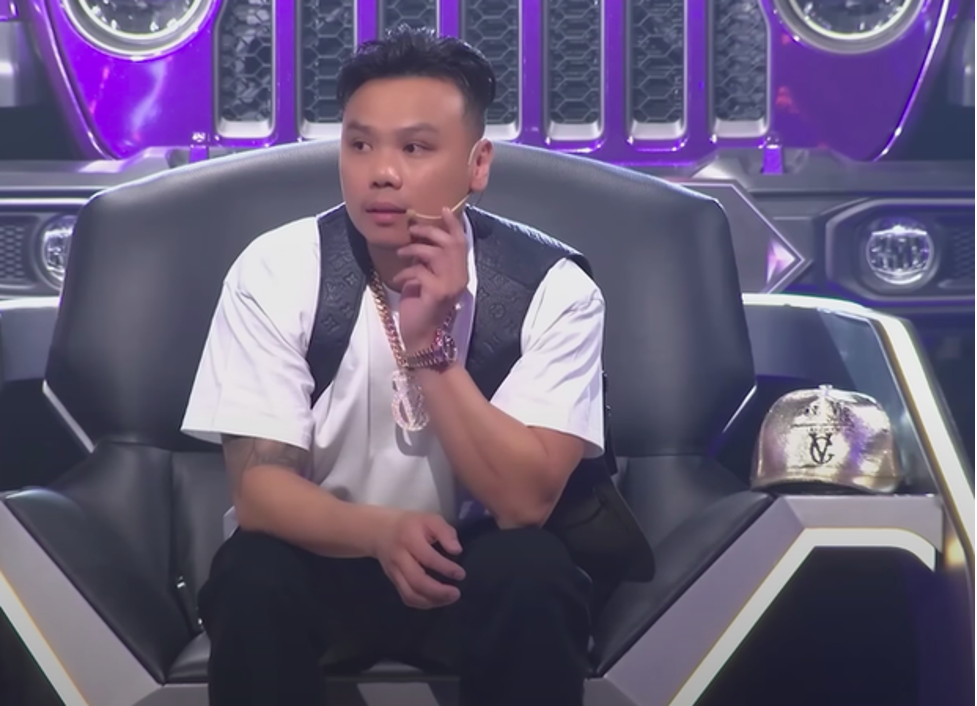 hlv moi cua rap viet mua 3 gap rao can ngon ngu2 hlv moi cua rap viet mua 3 gap rao can ngon ngu2