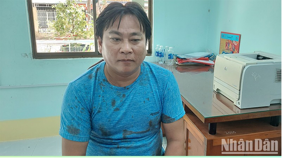 dong thap tam giu hinh su 3 nghi can giet nguoi3 dong thap tam giu hinh su 3 nghi can giet nguoi3